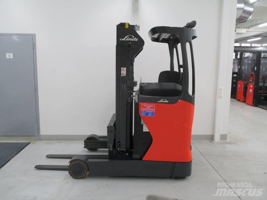 Linde R16N Reach truck - depo içi istif araçları