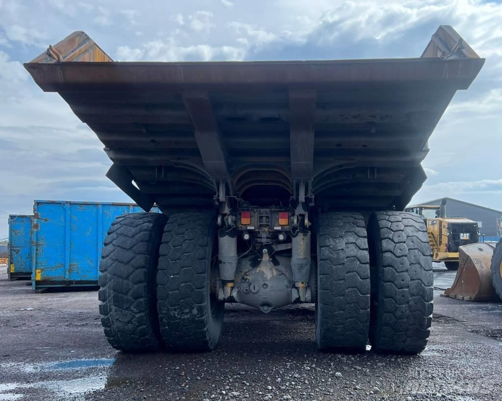CAT 775 G Yol disi kaya kamyonu