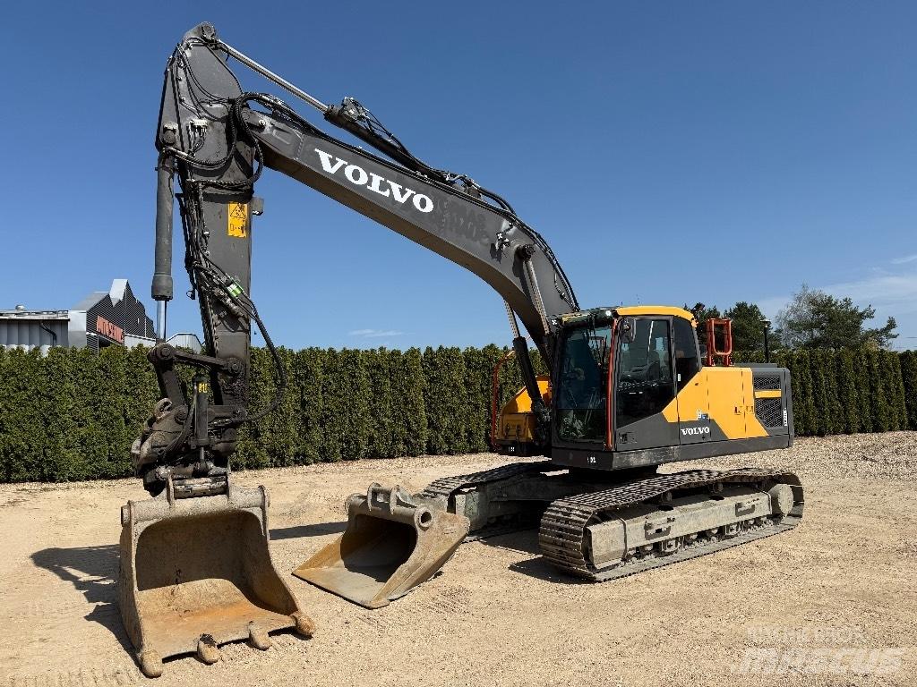 Volvo EC 220 EL Paletli ekskavatörler