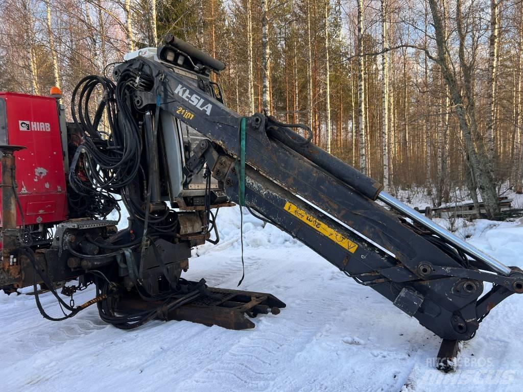 Kesla 2110T Tomruk vinçleri