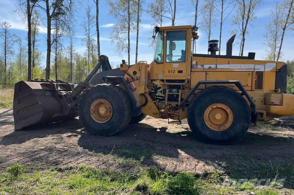 Volvo L 220 Tekerlekli yükleyiciler