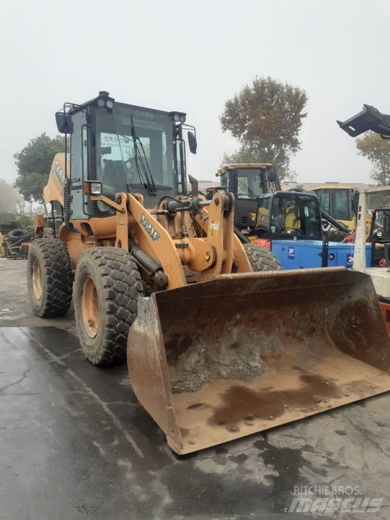 CASE 521 F Tekerlekli yükleyiciler