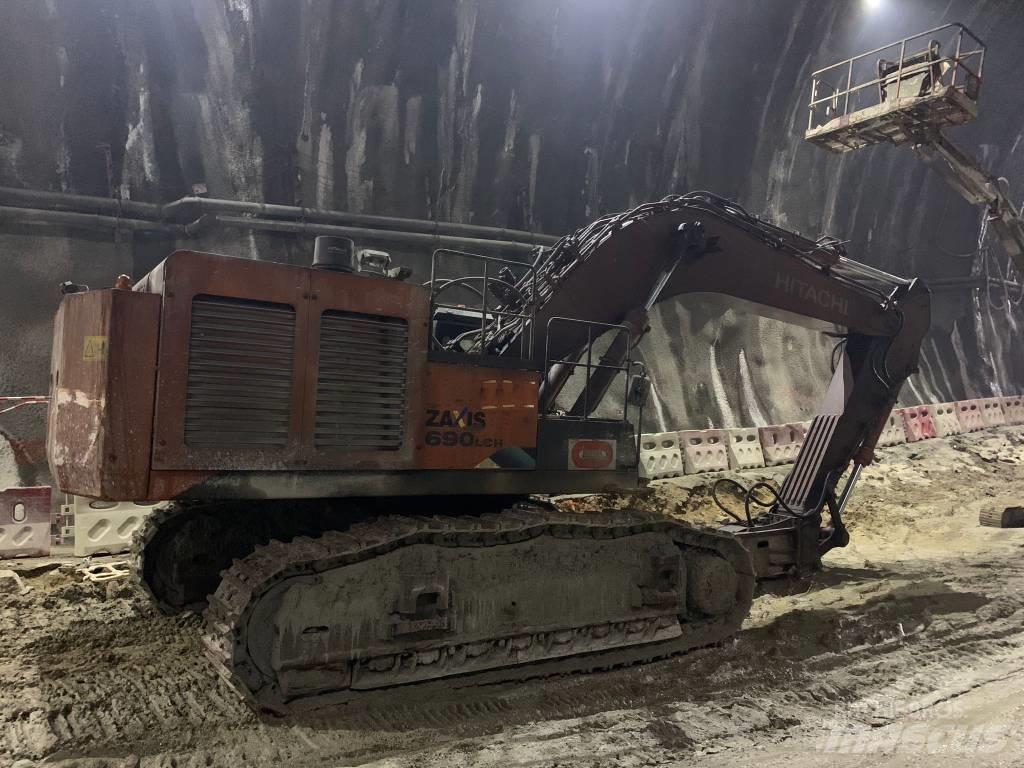 Hitachi ZX690LCH-5A Diger