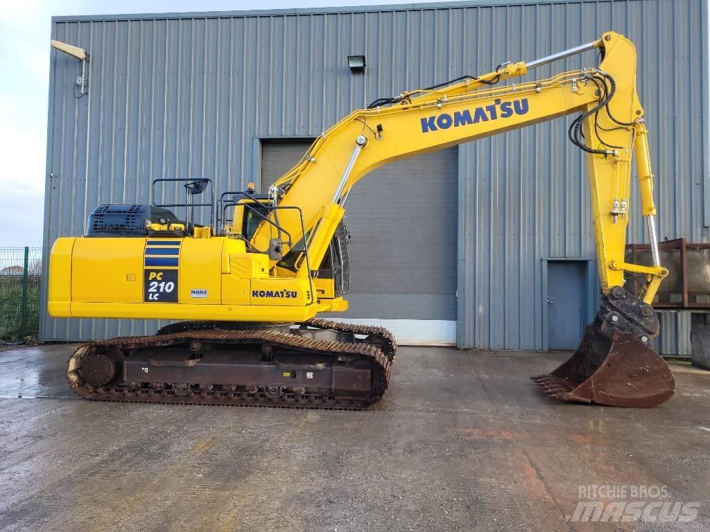 Komatsu PC 210 LC-11 Paletli ekskavatörler