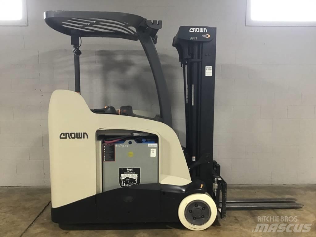 Crown RC5555-40 Akülü depo ekipmanları