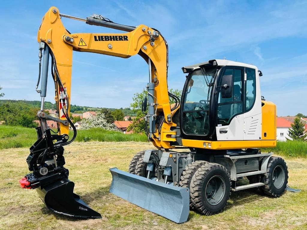 Liebherr A 910 Comp Lastik tekerli ekskavatörler