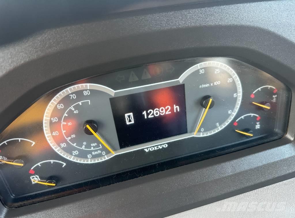 Volvo A 45 G Belden kirma kaya kamyonu