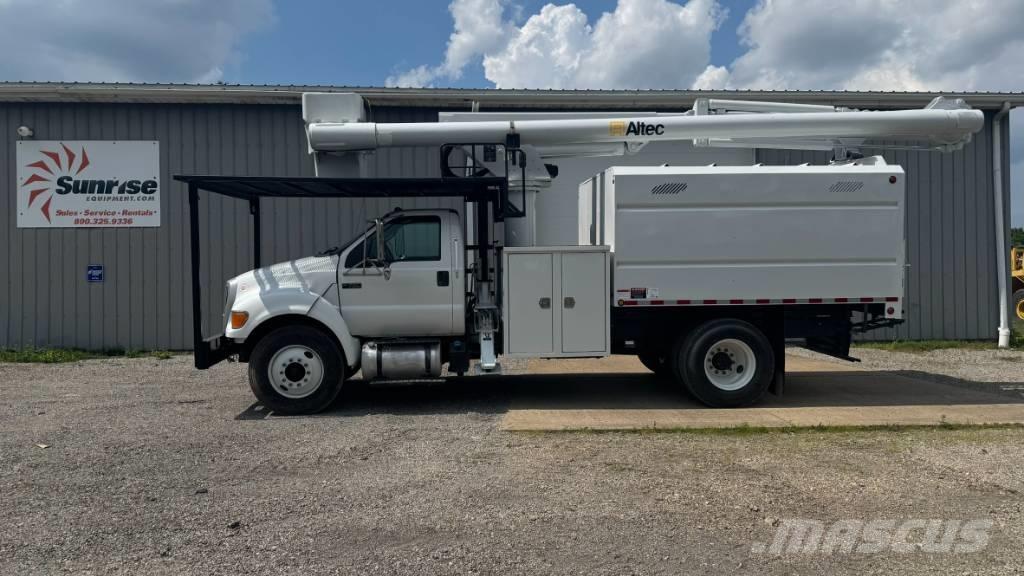 Altec LR V 56 Araç üstü platformlar