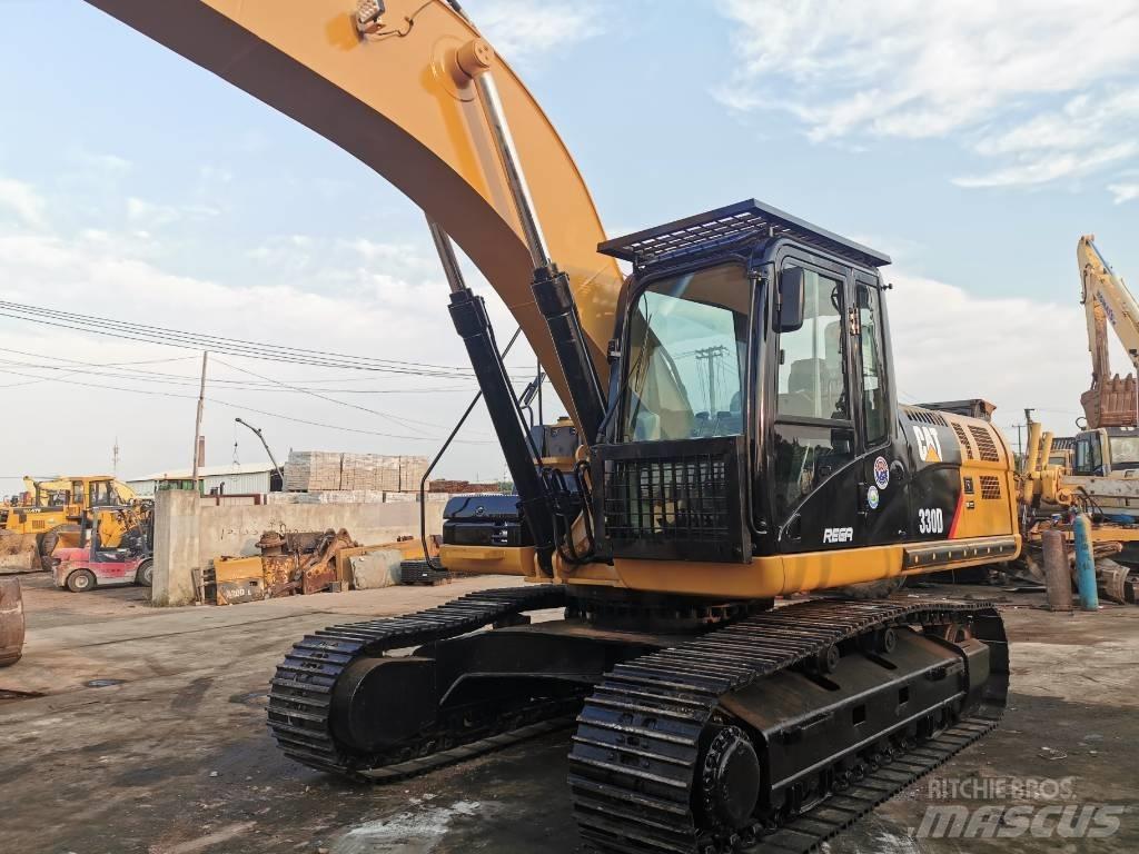 CAT 330 D L Paletli ekskavatörler