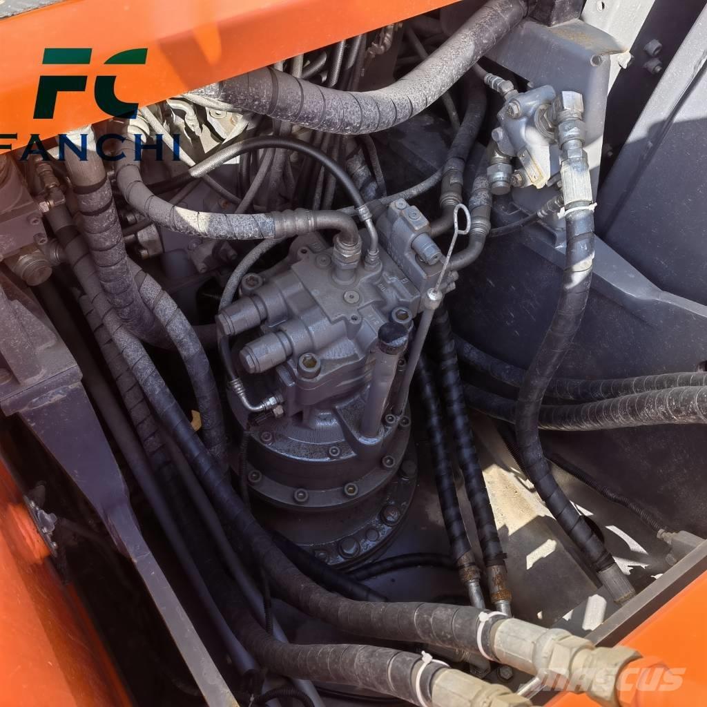 Hitachi ZX 200 Paletli ekskavatörler