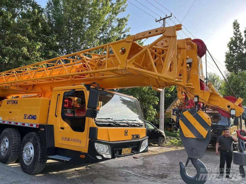 XCMG QY70KA Yol-Arazi Tipi Vinçler (AT)