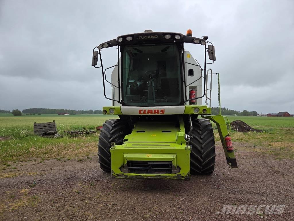 CLAAS Tucano 430 Biçerdöverler
