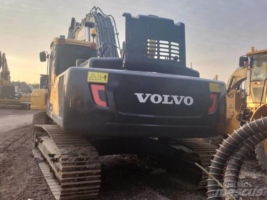 Volvo EC 290 B LC Paletli ekskavatörler