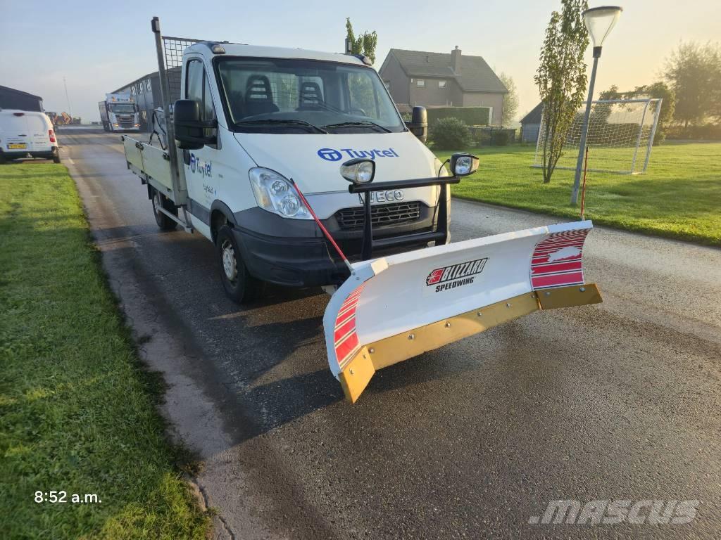 Iveco daily 35 s17 Pikaplar