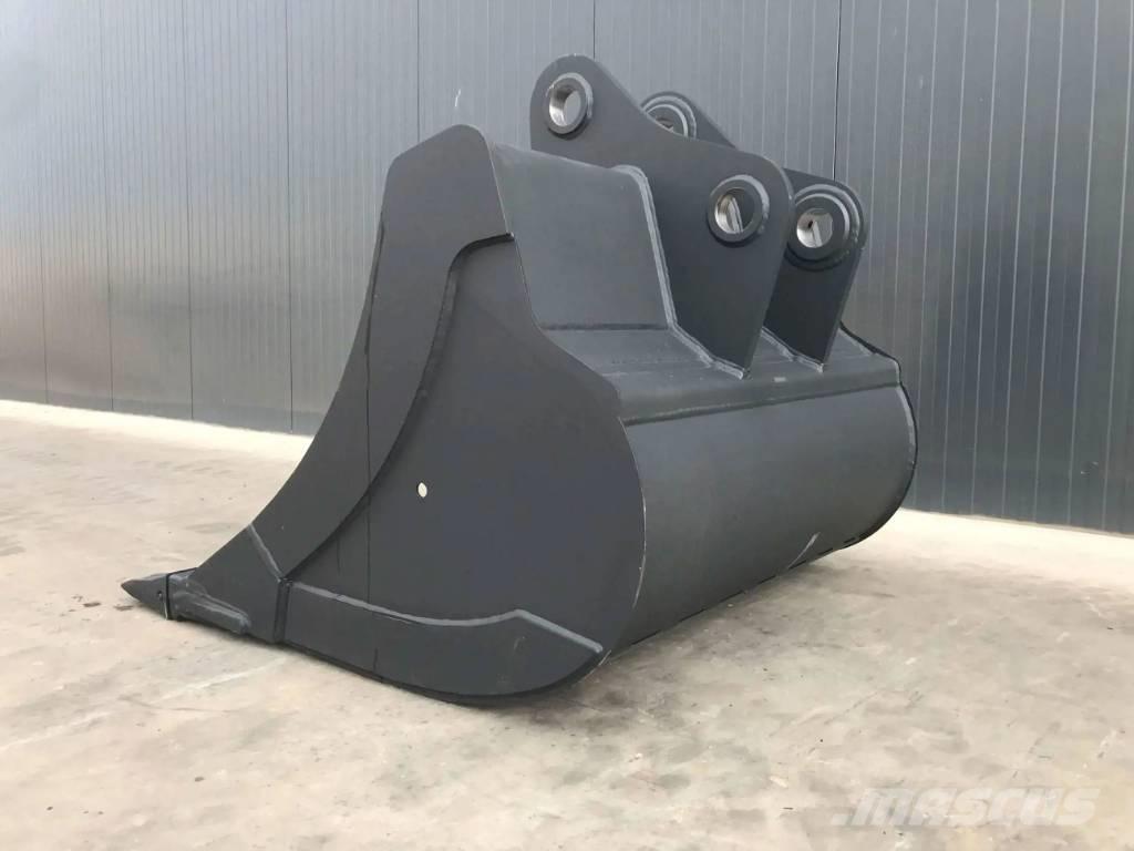 Komatsu PC210 Kovalar