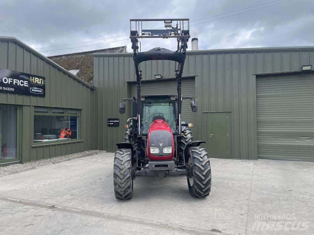 Valtra A 83 Traktörler