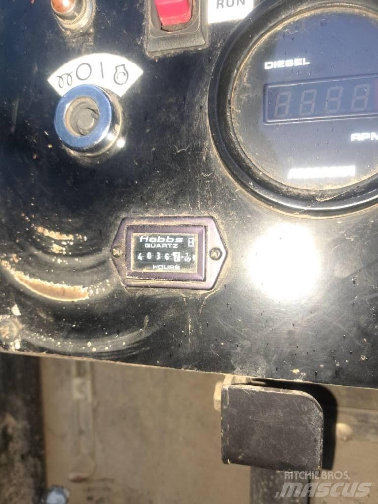 Morooka MST 1500 V D Paletli damperler