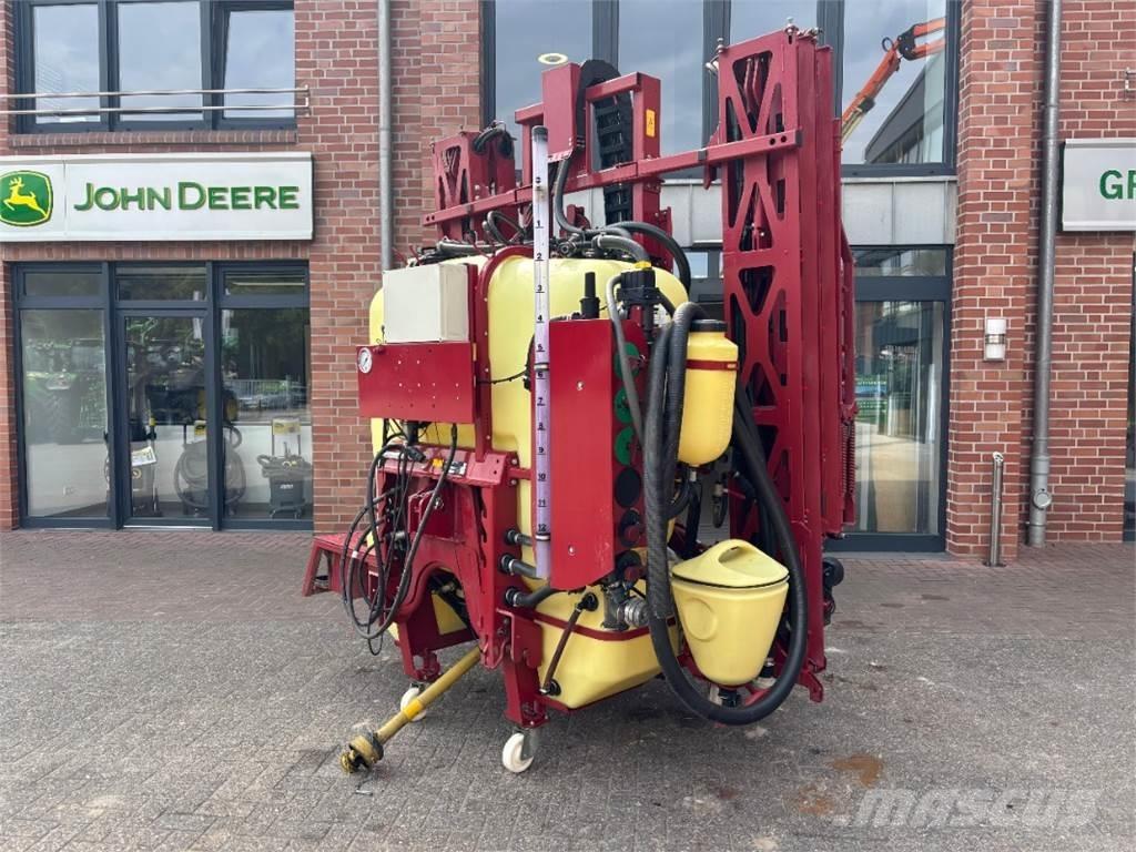 Hardi Master 1200 Çekilir pülverizatörler