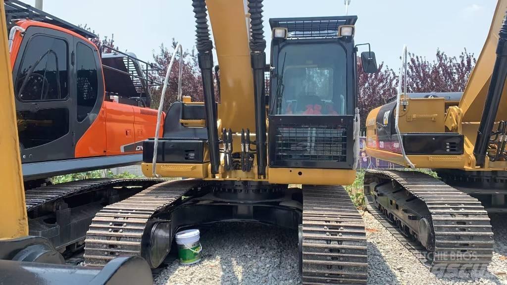 CAT 320 D Paletli ekskavatörler