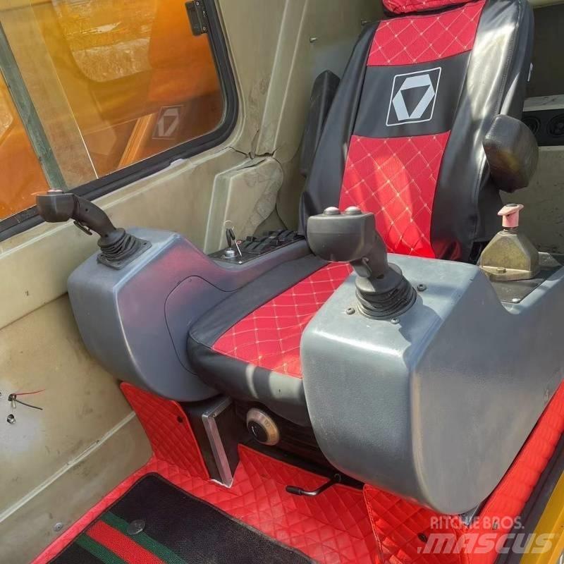 XCMG QY 100 K Yol-Arazi Tipi Vinçler (AT)
