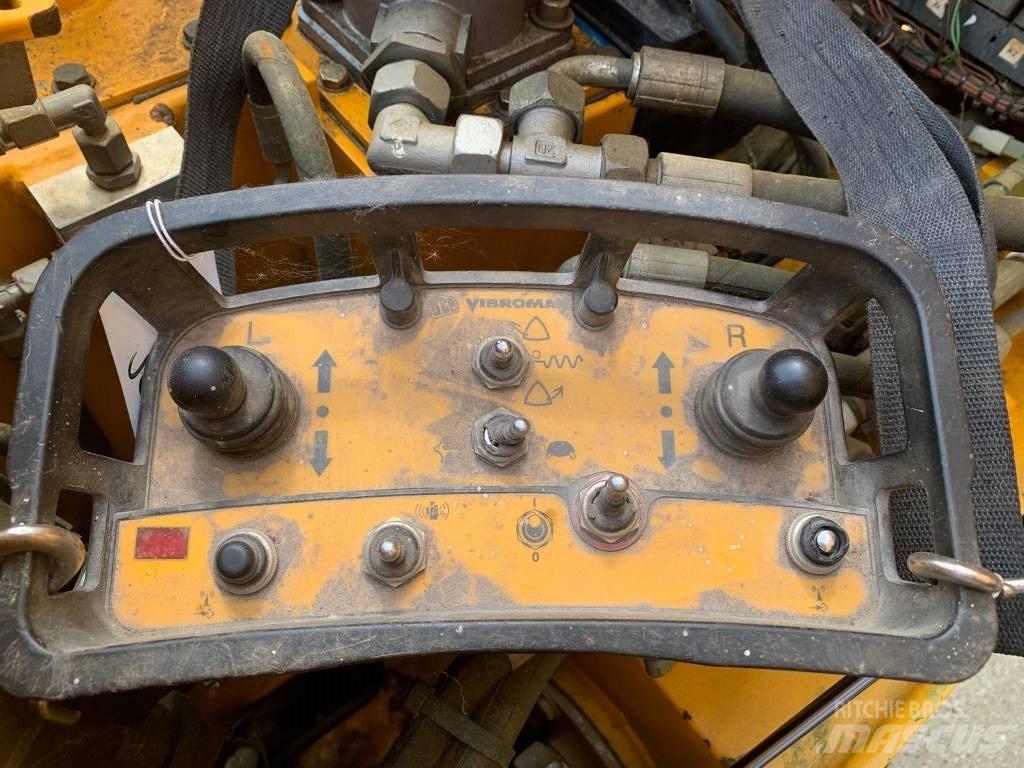 JCB VM 1500 Çift tamburlu silindirler