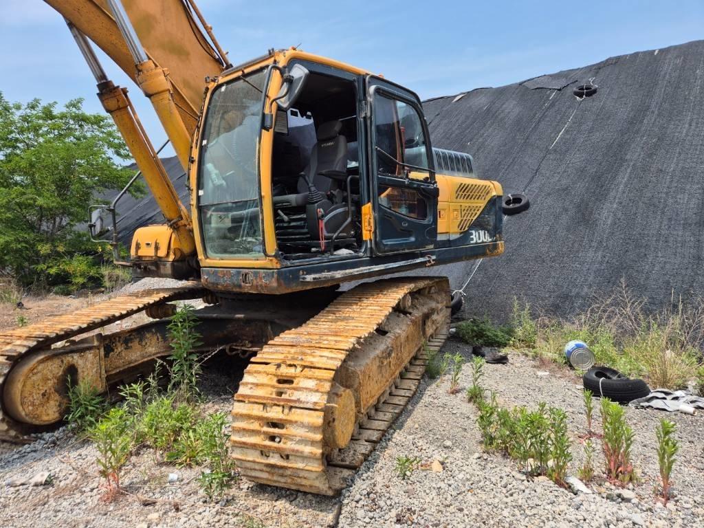 Hyundai Robex 300 LC Paletli ekskavatörler
