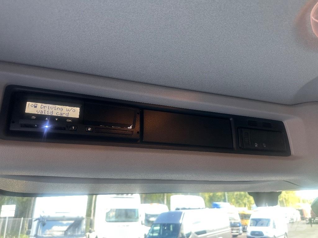 Scania P250 Kapali kasa kamyonlar