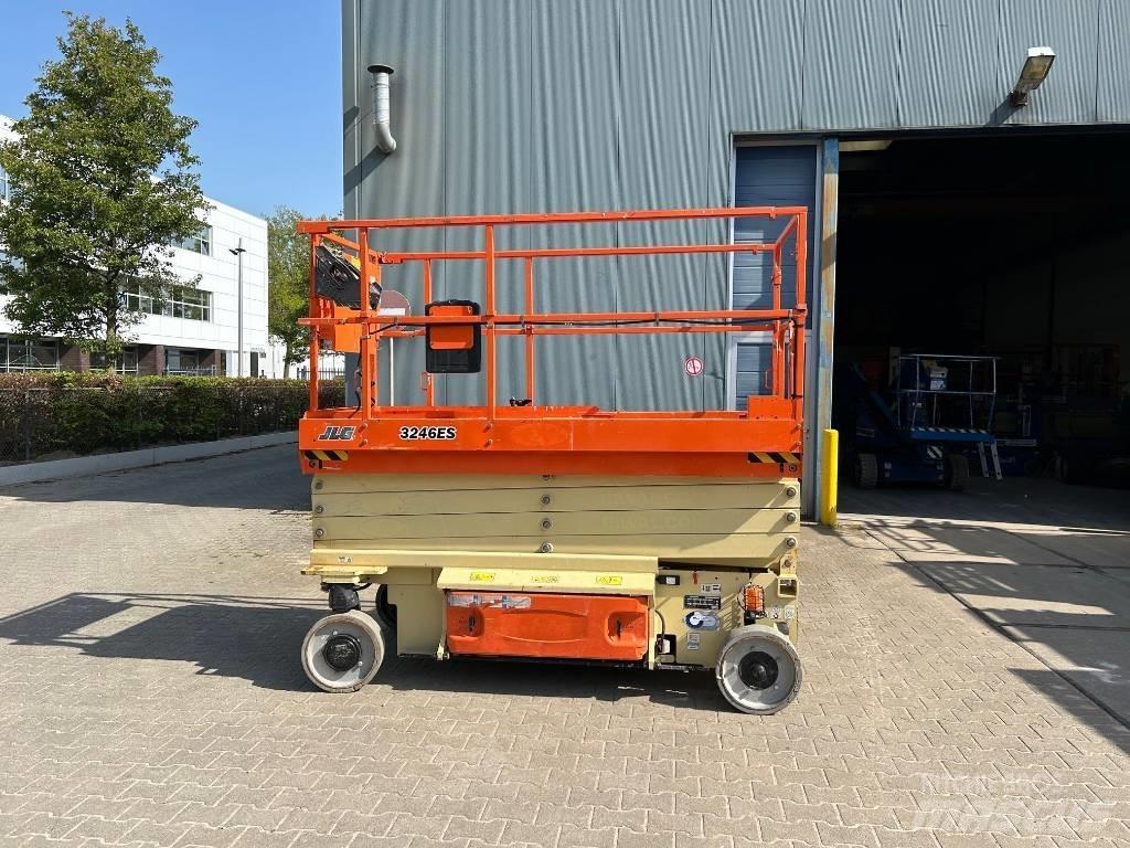 JLG 3246 ES Makasli platformlar