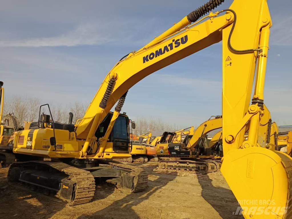Komatsu PC360 Paletli ekskavatörler