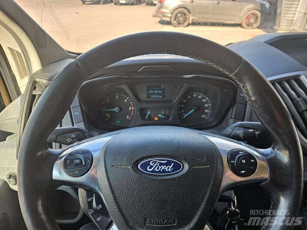 Ford Transit Panel vanlar