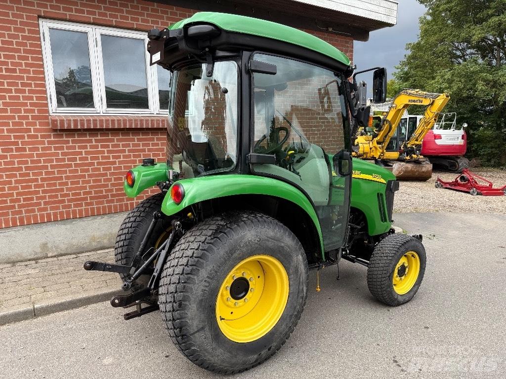 John Deere 3720 Traktörler