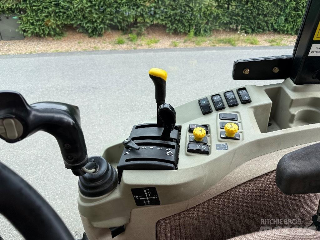 John Deere 3720 Traktörler
