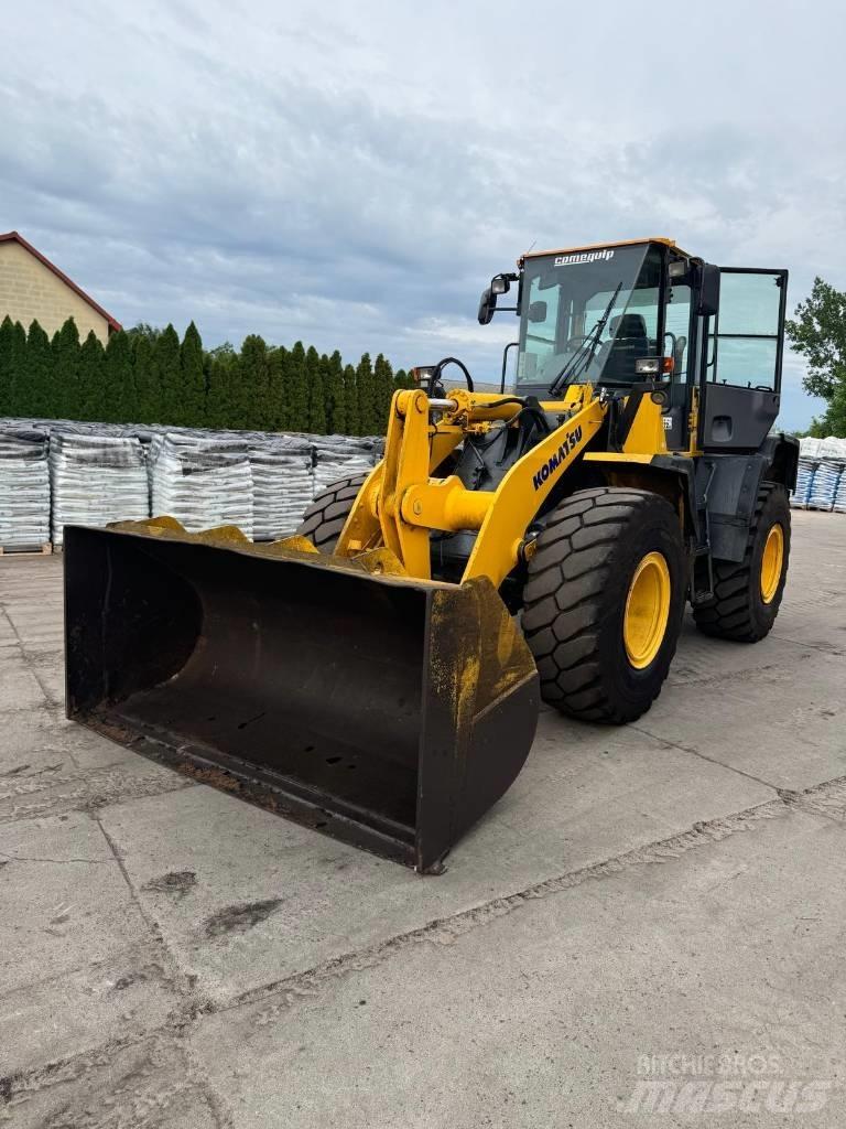 Komatsu WA250 Tekerlekli yükleyiciler