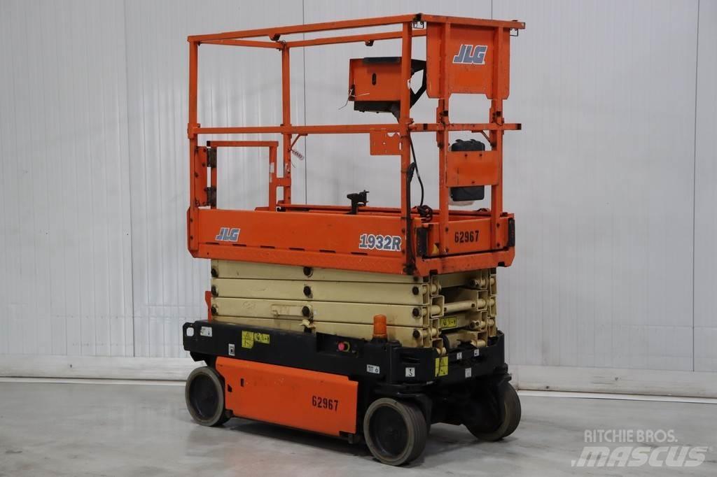 JLG 1932R Makasli platformlar