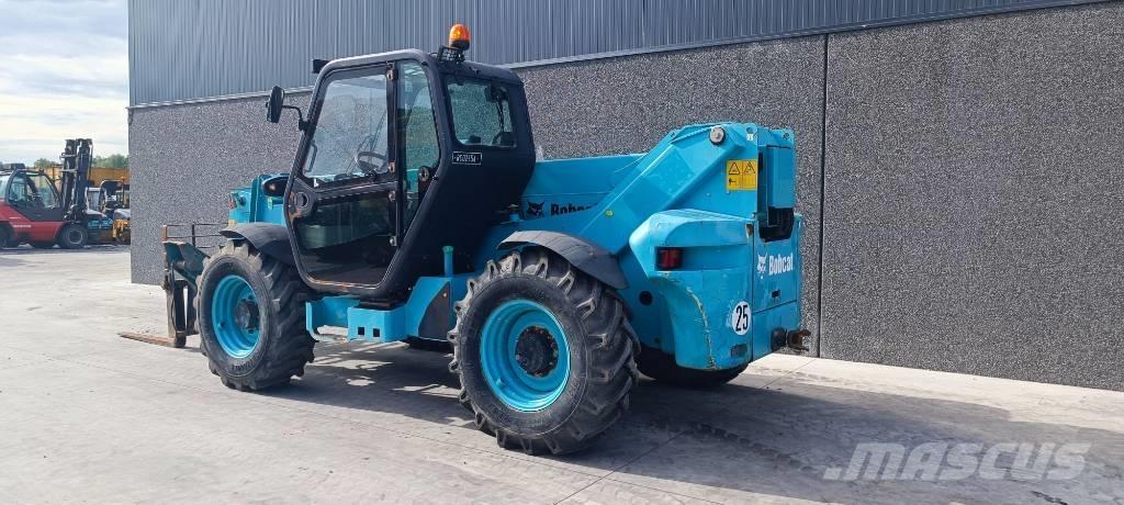 Bobcat T 40.140 Teleskopik yükleyiciler