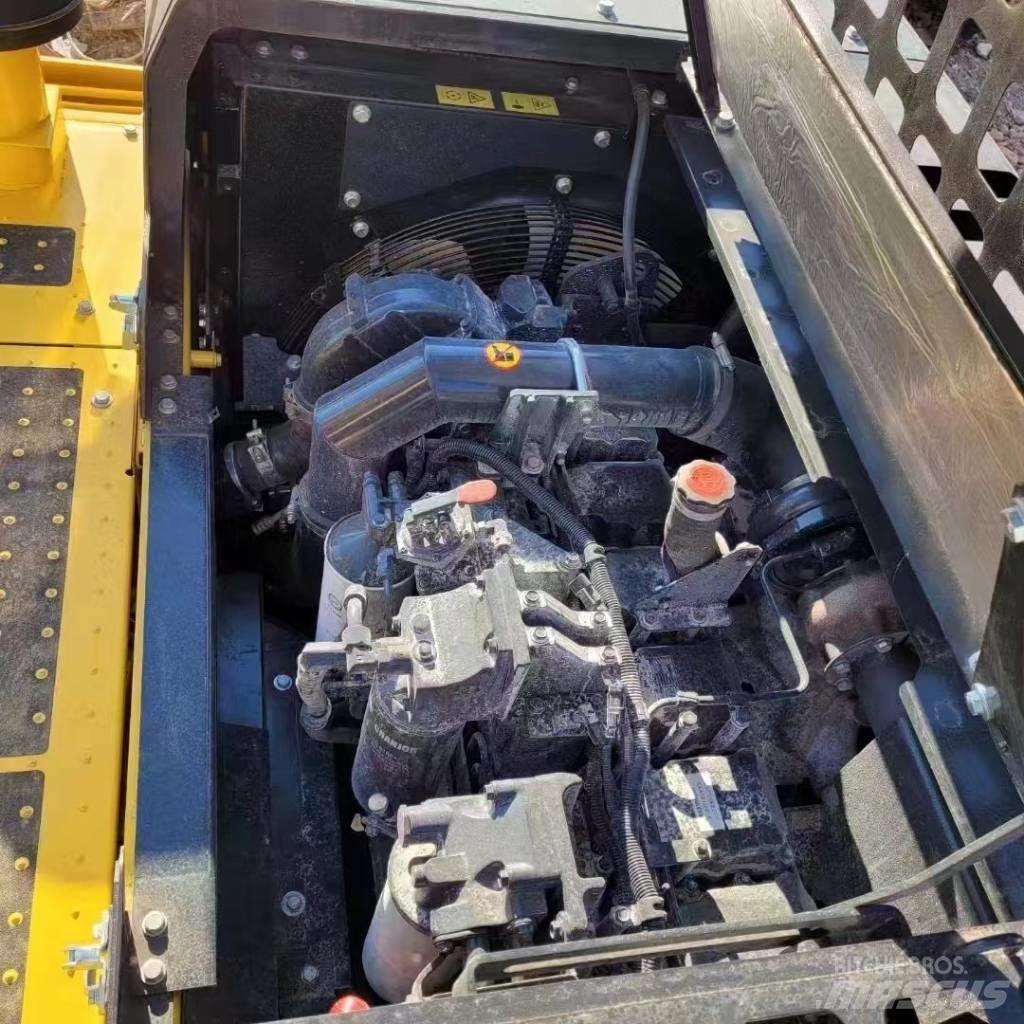 Komatsu PC 450 Paletli ekskavatörler