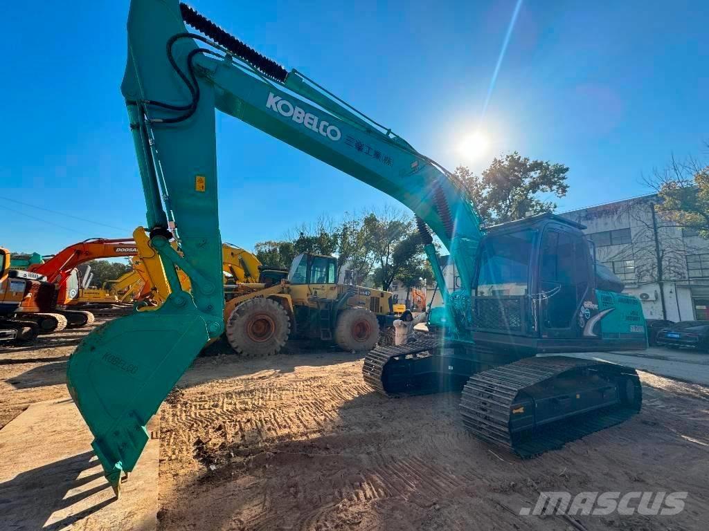 Kobelco SK 200-8 Paletli ekskavatörler