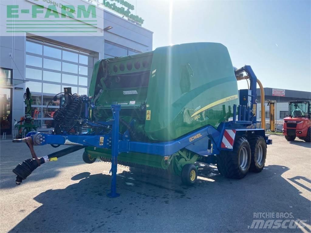 John Deere 960 Küp balya makinalari