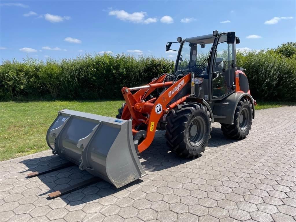 Atlas AR400 Tekerlekli yükleyiciler