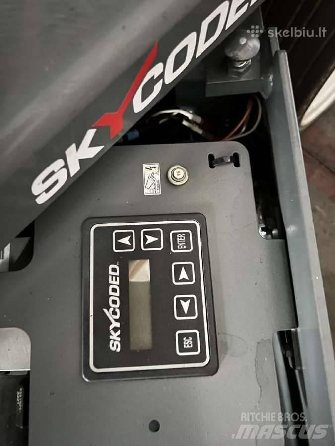 SkyJack SJ4732 Makasli platformlar