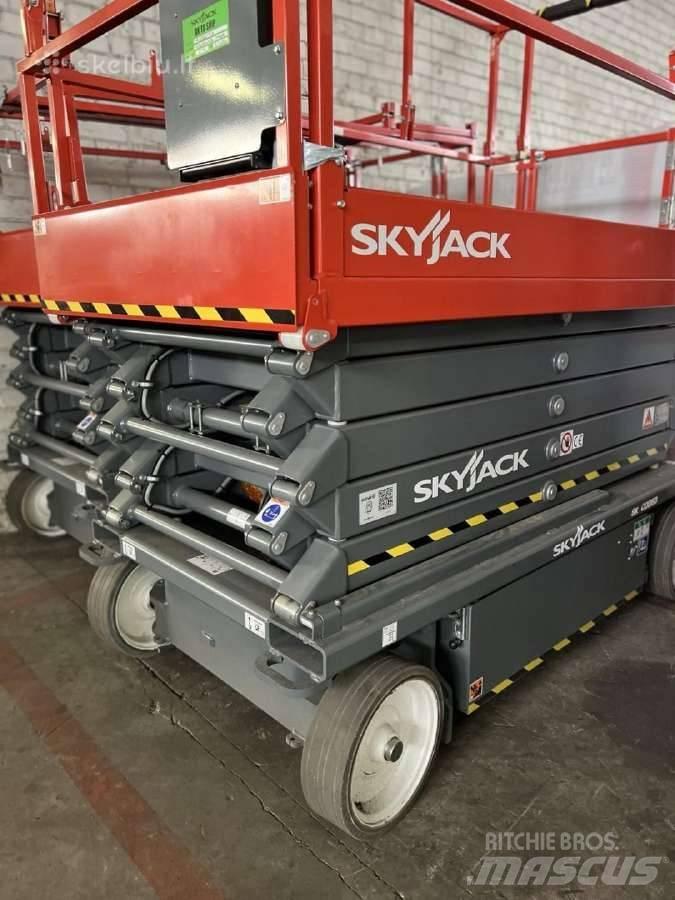 SkyJack SJ4732 Makasli platformlar