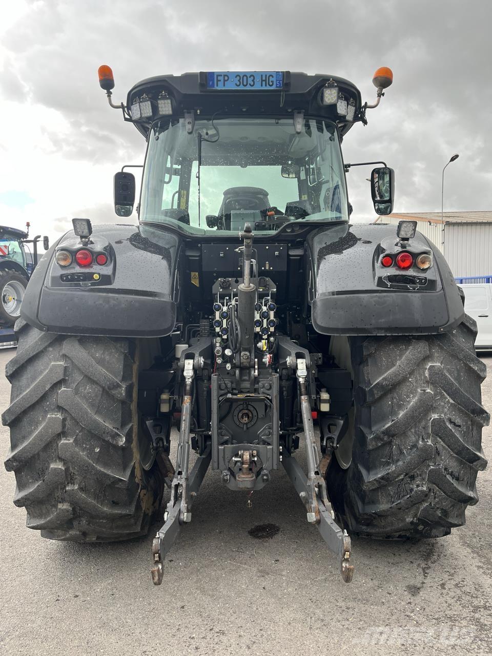 Valtra S374 Traktörler