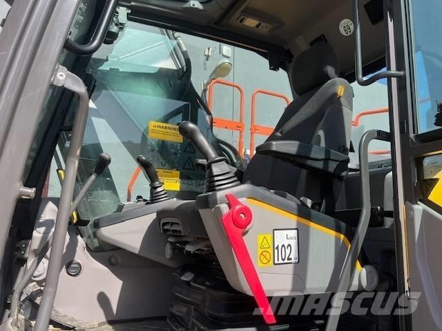 Volvo EC 200 E Paletli ekskavatörler