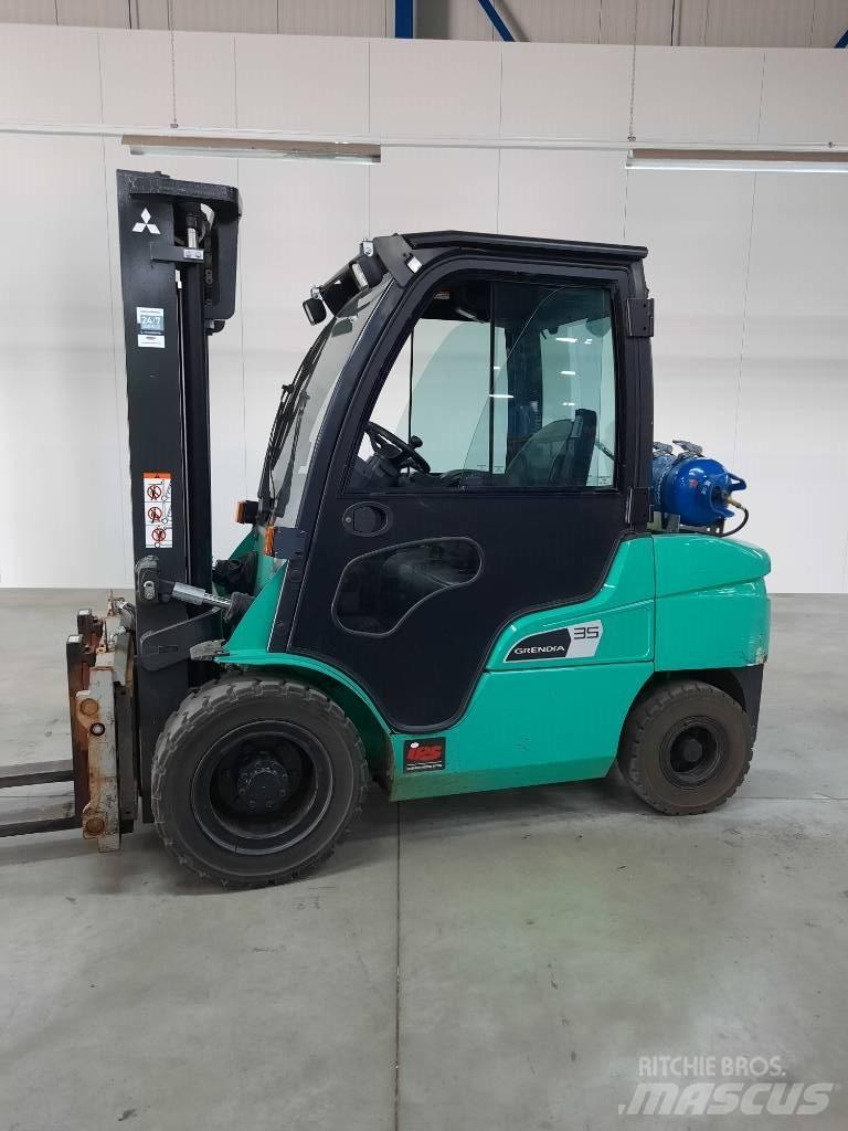 Mitsubishi FG35NT LPG'li forkliftler