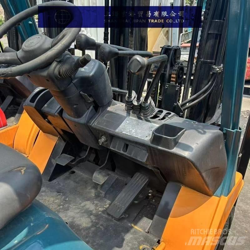 Toyota 25 Dizel forkliftler