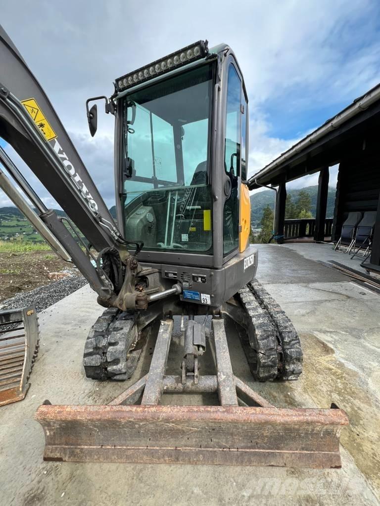 Volvo ECR25D Mini ekskavatörler, 7 tona dek