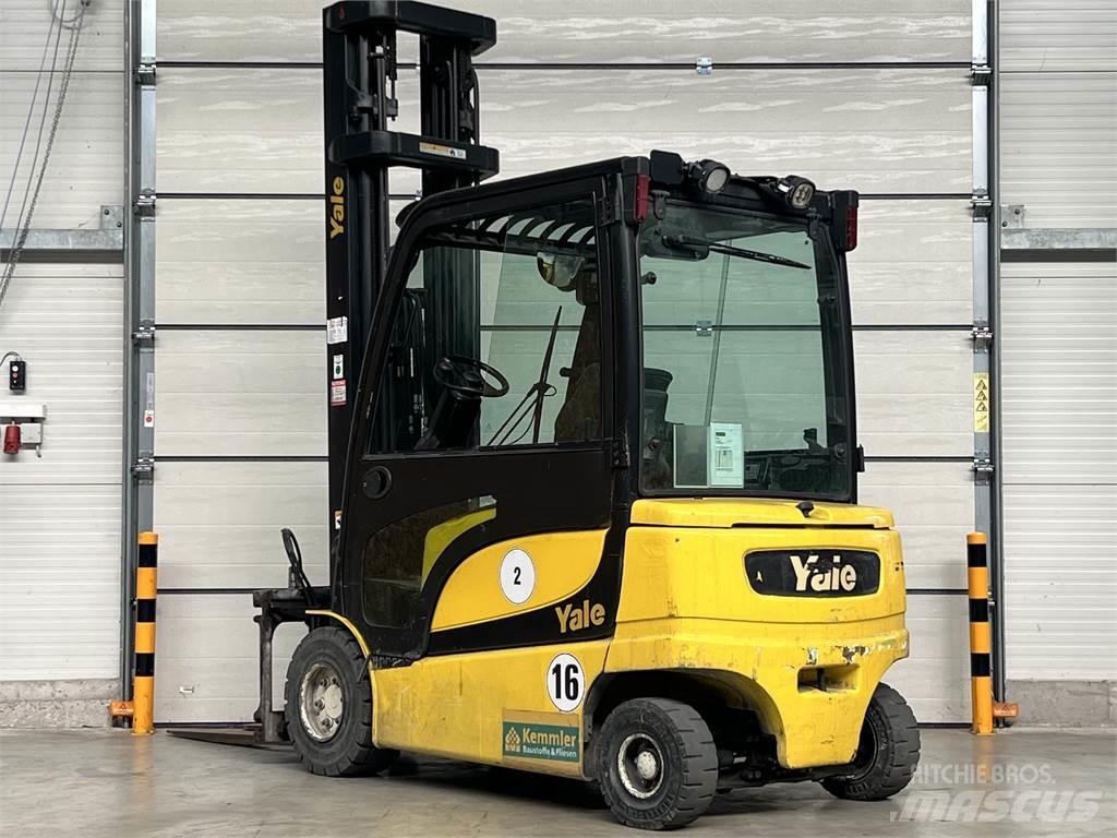 Yale ERP30VL Elektrikli forkliftler