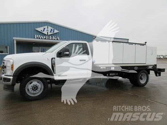 Ford F600 Diger