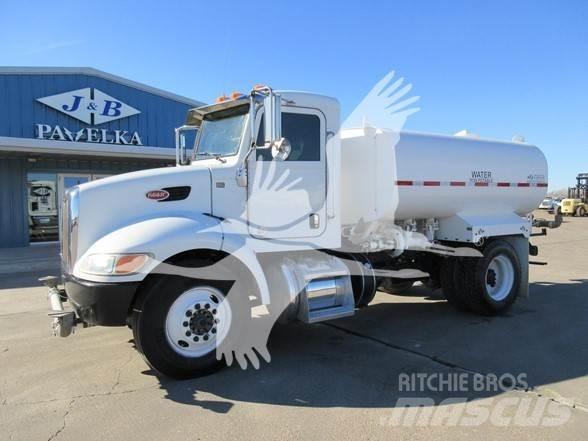 Peterbilt 337 Tankerli kamyonlar