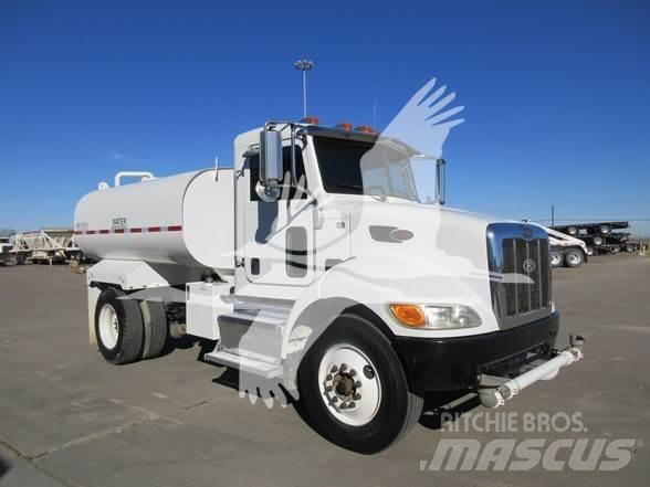 Peterbilt 337 Tankerli kamyonlar